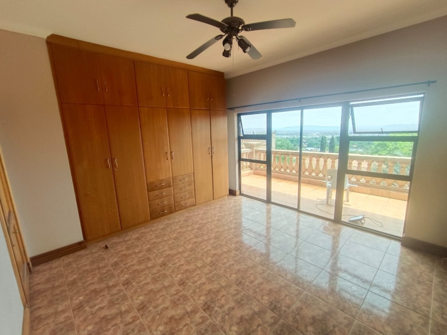 6 Bedroom Property for Sale in Montana Park Gauteng