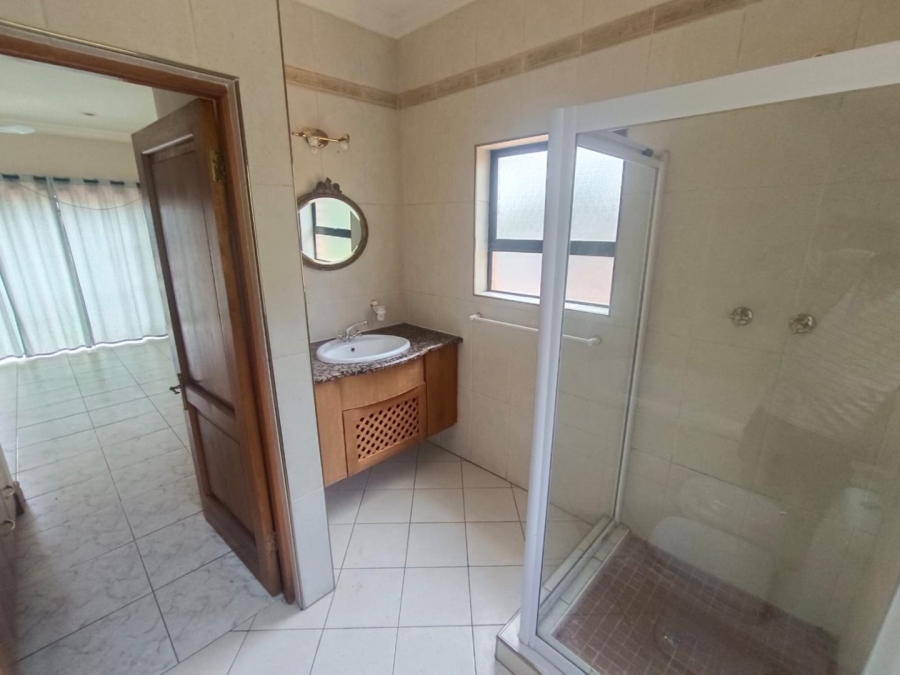 6 Bedroom Property for Sale in Montana Park Gauteng