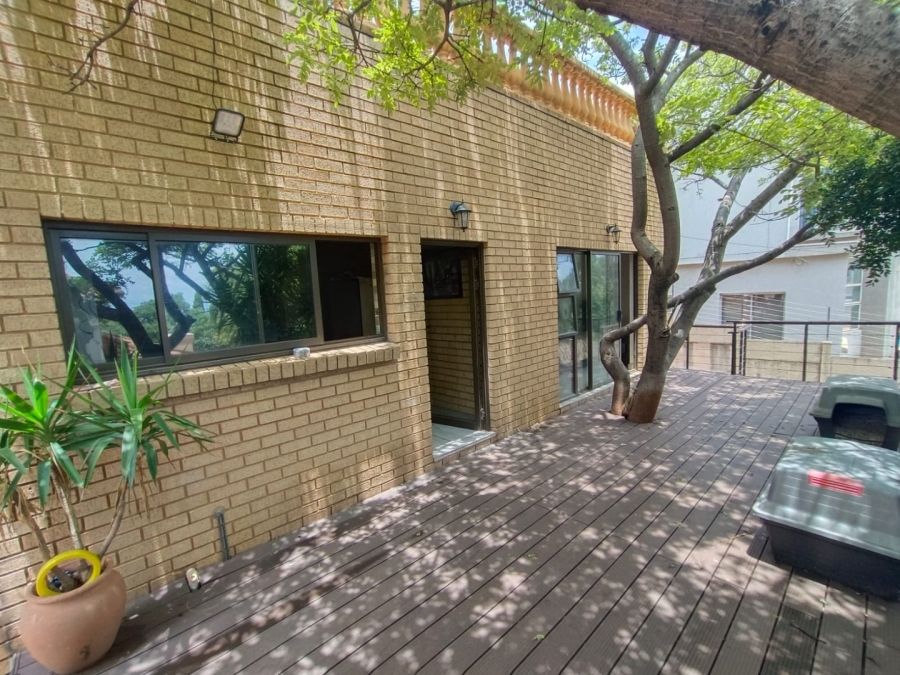 6 Bedroom Property for Sale in Montana Park Gauteng