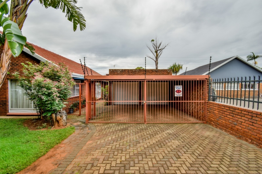 4 Bedroom Property for Sale in Wonderboom Gauteng