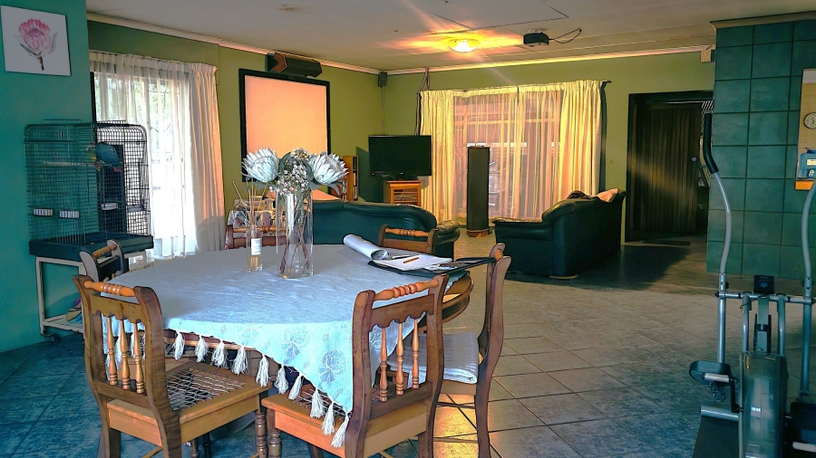 3 Bedroom Property for Sale in Vanderbijlpark CE 2 Gauteng