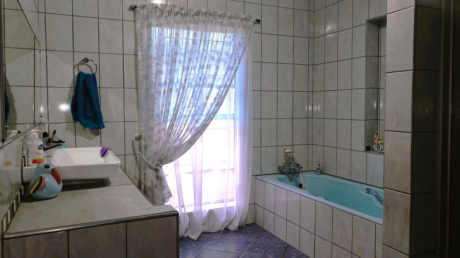3 Bedroom Property for Sale in Vanderbijlpark CE 2 Gauteng