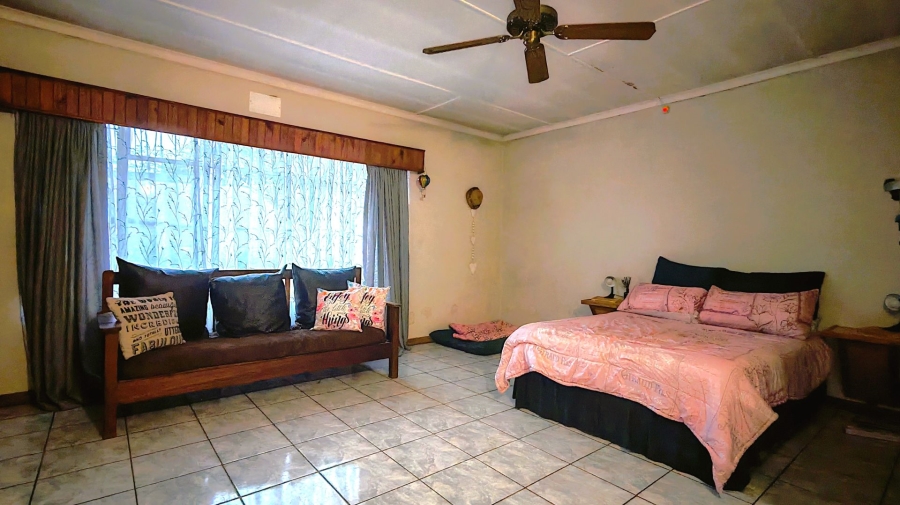 3 Bedroom Property for Sale in Vanderbijlpark CE 2 Gauteng