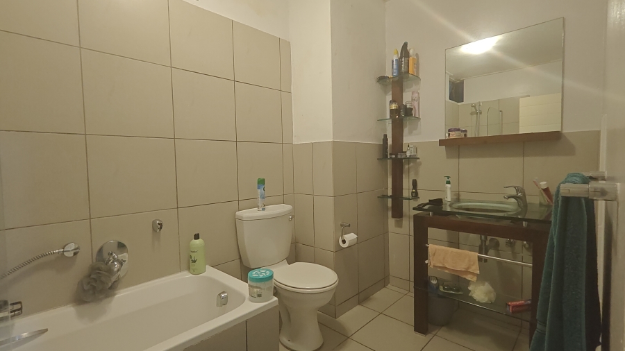 To Let 1 Bedroom Property for Rent in Jackal Creek Golf Estate Gauteng