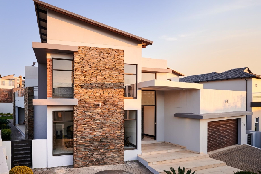 4 Bedroom Property for Sale in Waterfall Country Village Gauteng