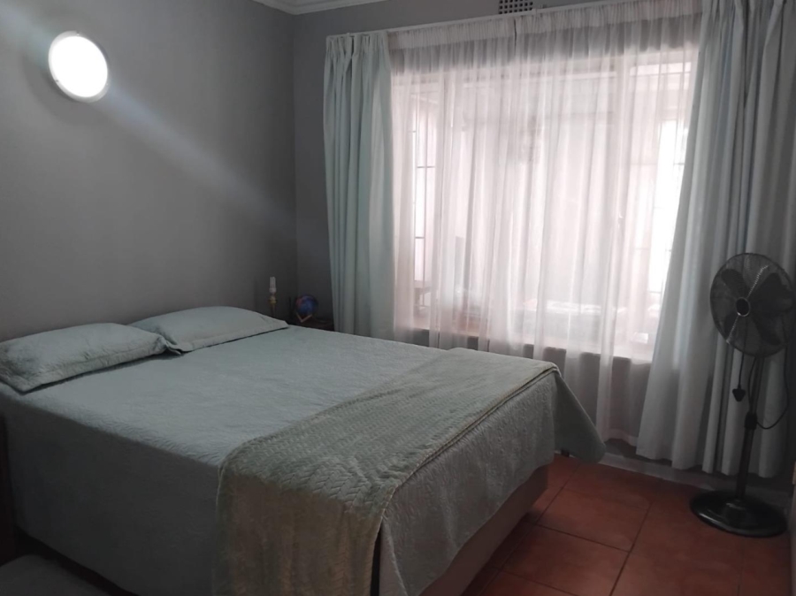 3 Bedroom Property for Sale in Brackenhurst Gauteng