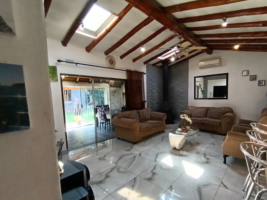 4 Bedroom Property for Sale in Brackendowns Gauteng