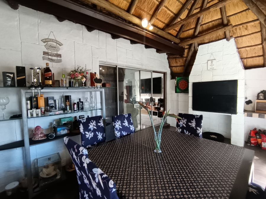 4 Bedroom Property for Sale in Brackendowns Gauteng