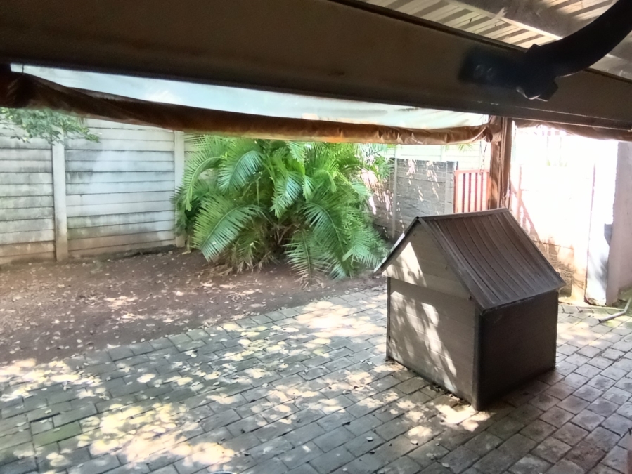 4 Bedroom Property for Sale in Brackendowns Gauteng