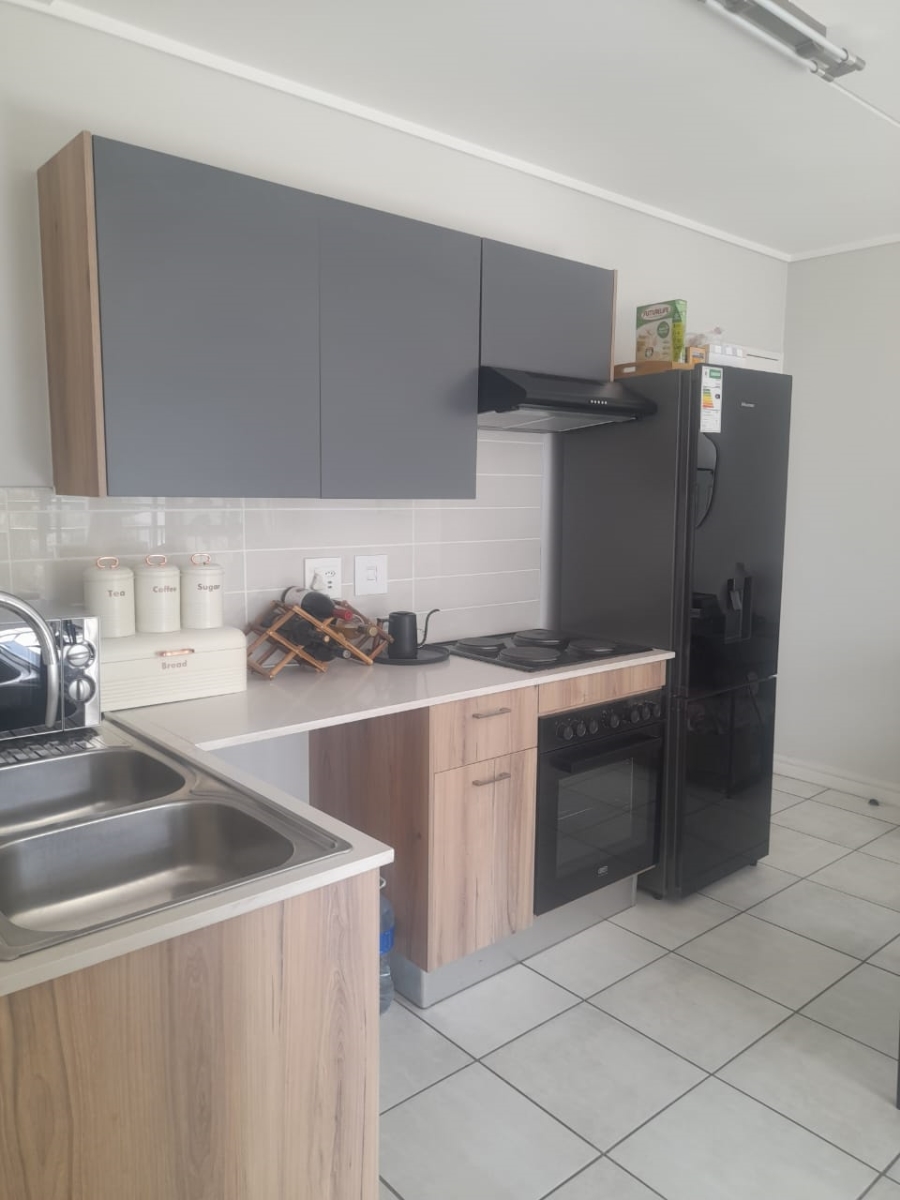 1 Bedroom Property for Sale in Linbro Park Gauteng