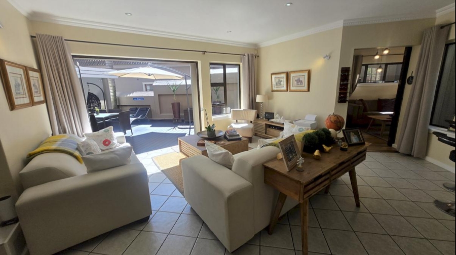 3 Bedroom Property for Sale in Bedfordview Gauteng