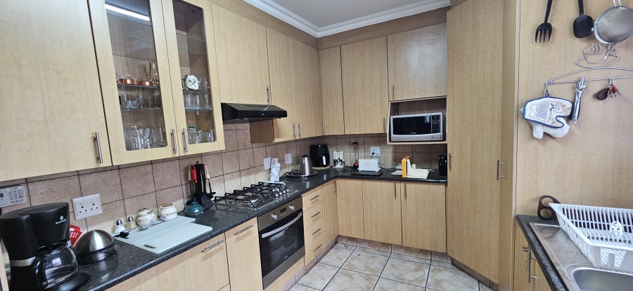 3 Bedroom Property for Sale in New Redruth Gauteng