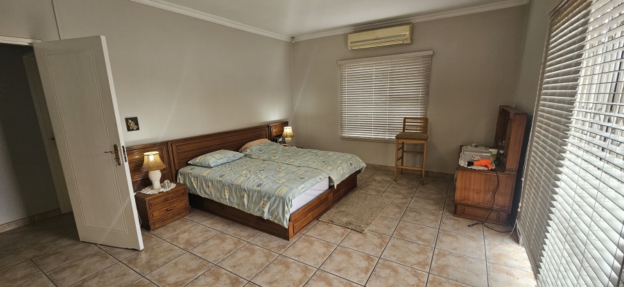 3 Bedroom Property for Sale in New Redruth Gauteng