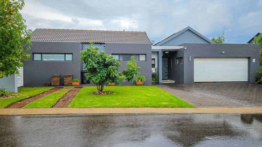 3 Bedroom Property for Sale in Midstream Meadows Gauteng