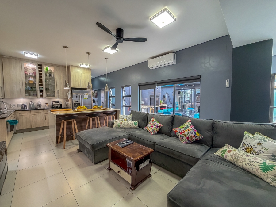 3 Bedroom Property for Sale in Midstream Meadows Gauteng