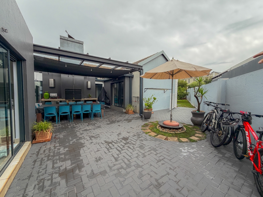 3 Bedroom Property for Sale in Midstream Meadows Gauteng