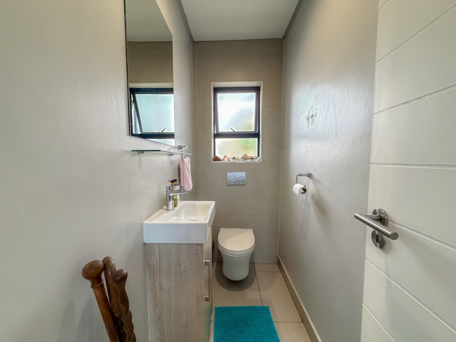 3 Bedroom Property for Sale in Midstream Meadows Gauteng