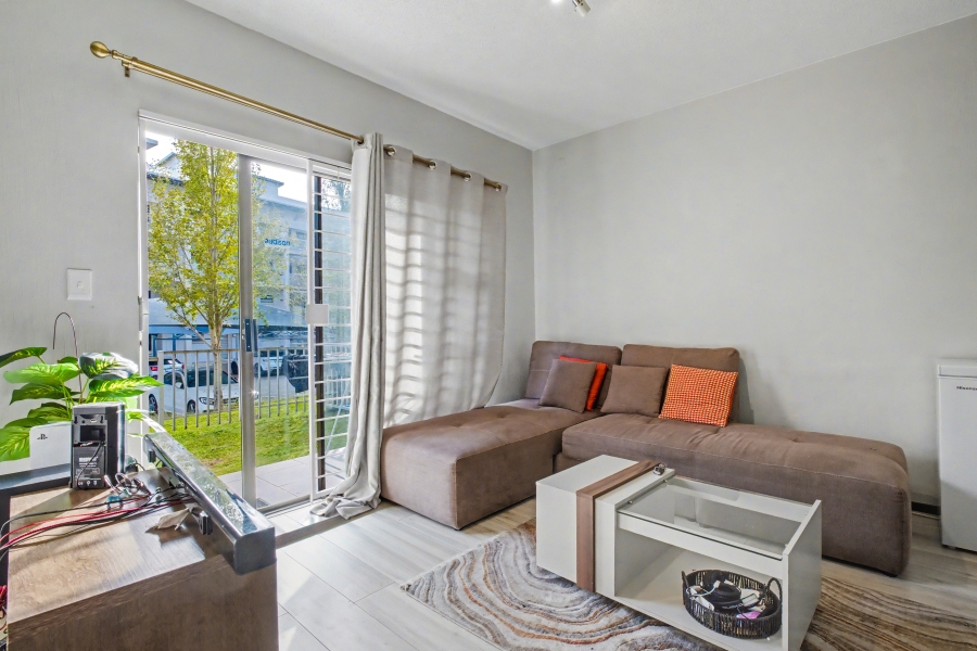 2 Bedroom Property for Sale in Broadacres Gauteng