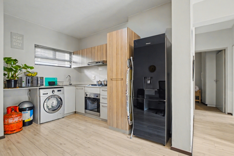 2 Bedroom Property for Sale in Broadacres Gauteng