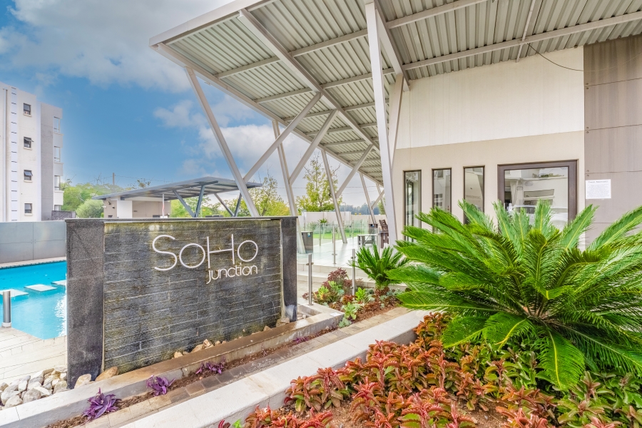 2 Bedroom Property for Sale in Broadacres Gauteng