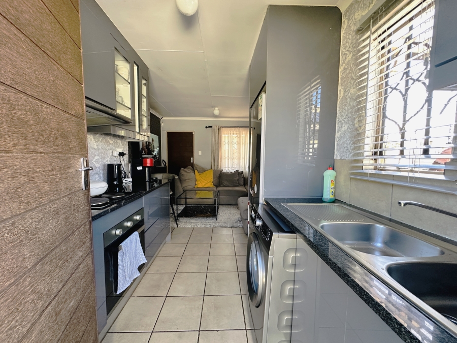 3 Bedroom Property for Sale in Sky City Gauteng