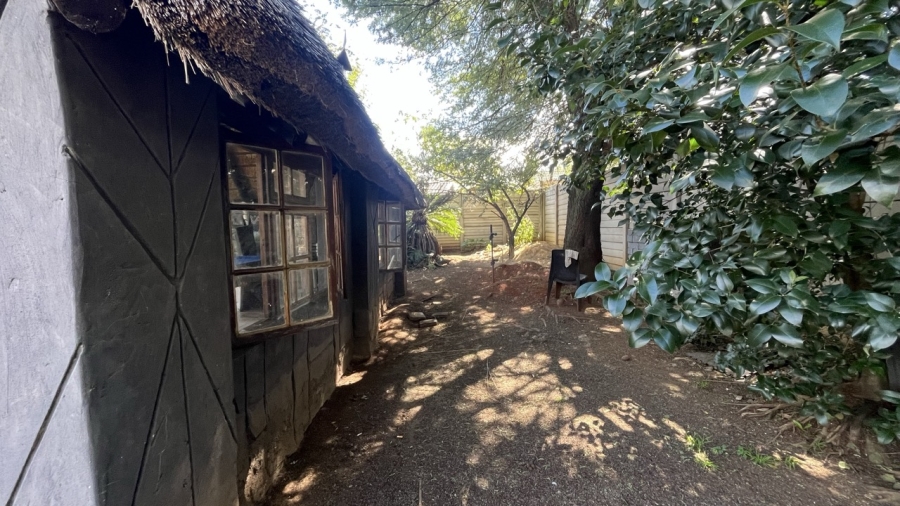 4 Bedroom Property for Sale in Brackendowns Gauteng
