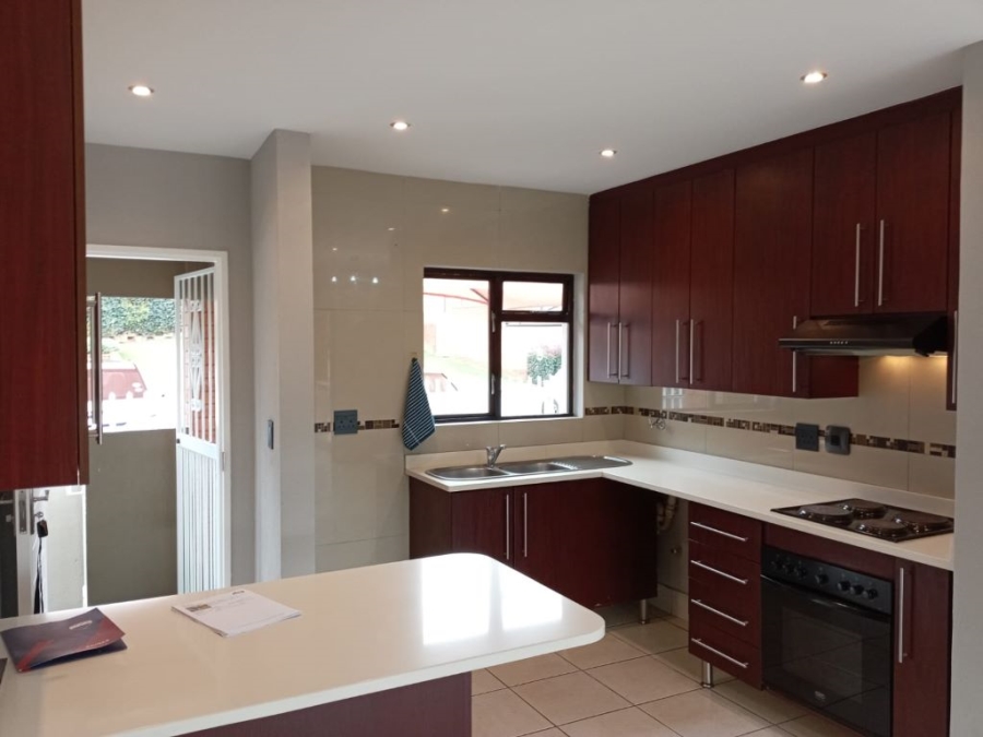 2 Bedroom Property for Sale in Glenvista Gauteng