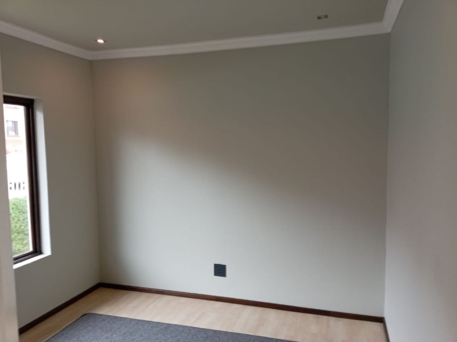 2 Bedroom Property for Sale in Glenvista Gauteng