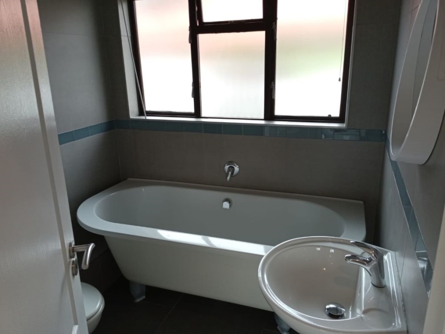 2 Bedroom Property for Sale in Glenvista Gauteng