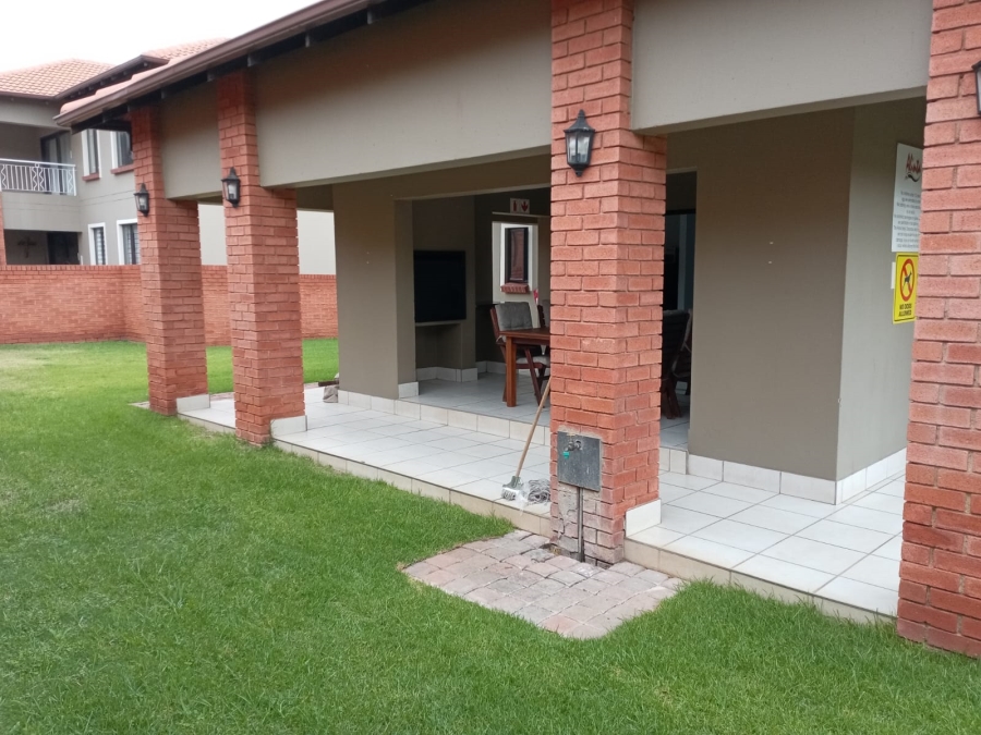 2 Bedroom Property for Sale in Glenvista Gauteng