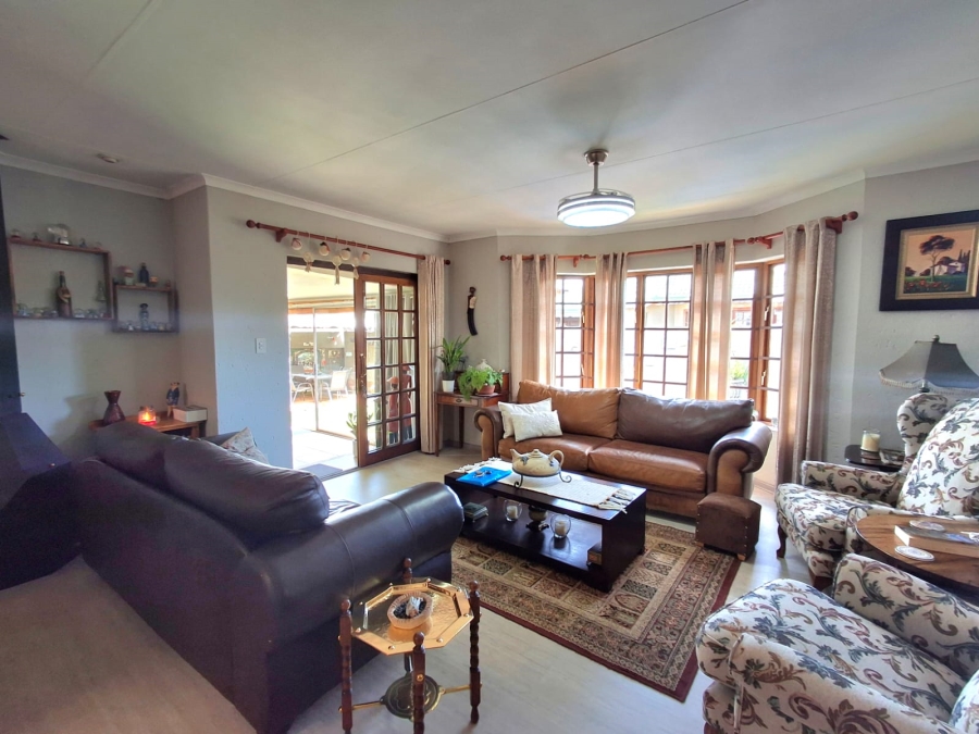 3 Bedroom Property for Sale in Kenleaf Gauteng