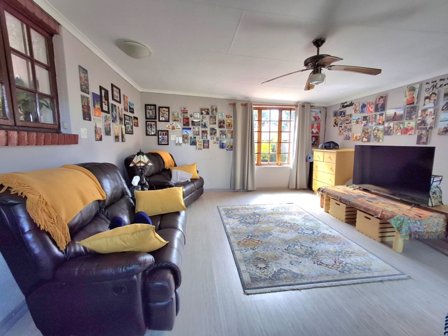 3 Bedroom Property for Sale in Kenleaf Gauteng