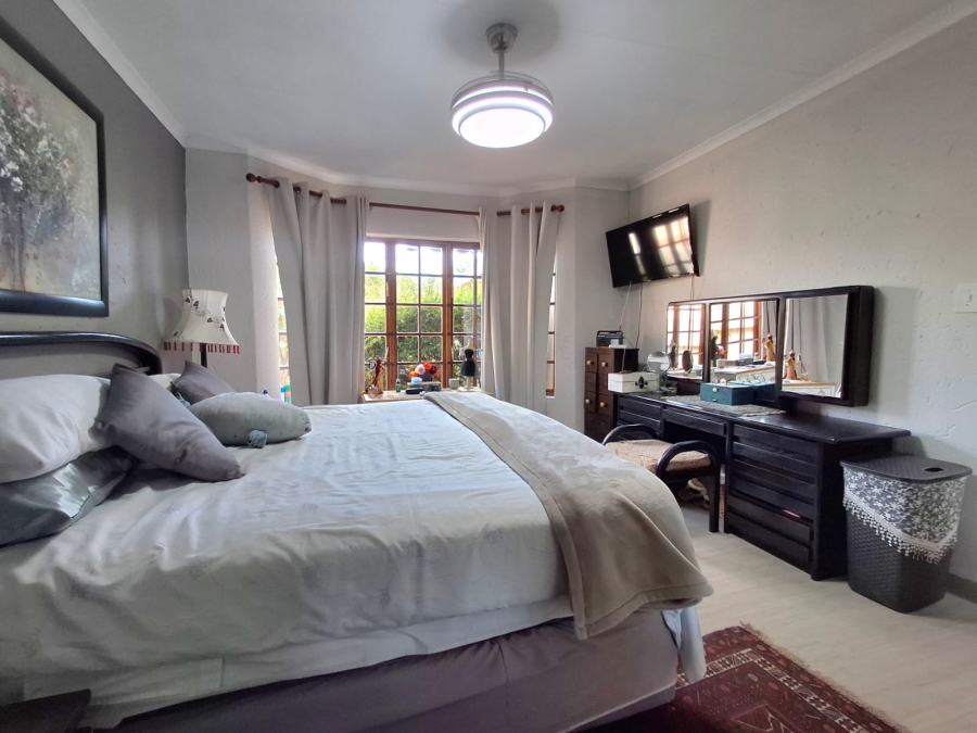 3 Bedroom Property for Sale in Kenleaf Gauteng