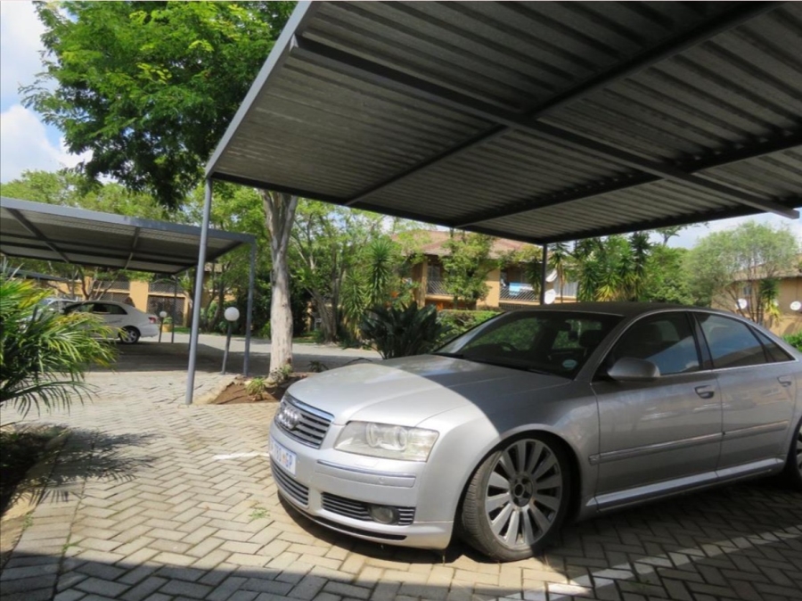 2 Bedroom Property for Sale in Moreleta Park Gauteng