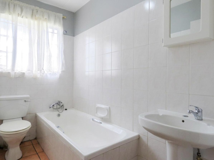 2 Bedroom Property for Sale in Moreleta Park Gauteng