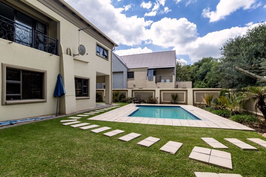 5 Bedroom Property for Sale in Willow Acres Gauteng