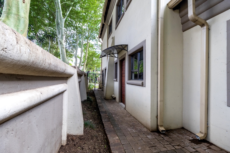 5 Bedroom Property for Sale in Willow Acres Gauteng