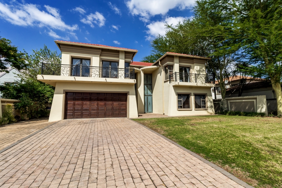 5 Bedroom Property for Sale in Willow Acres Gauteng