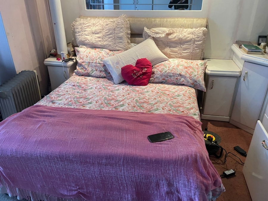 6 Bedroom Property for Sale in Marlboro Gardens Gauteng