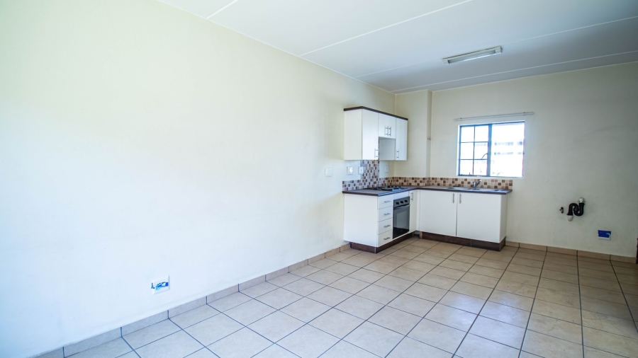 1 Bedroom Property for Sale in Grand Central Gauteng