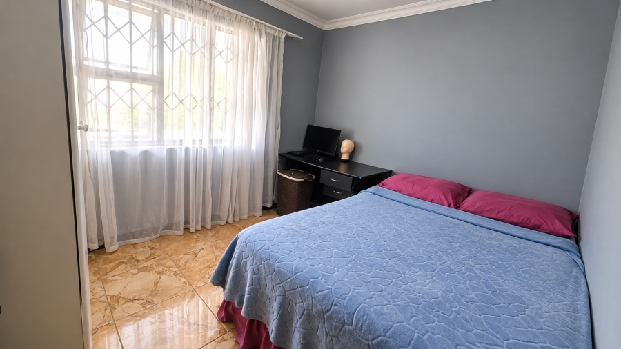 2 Bedroom Property for Sale in Grand Central Gauteng