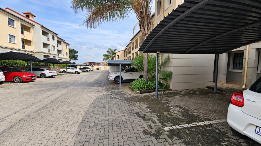 2 Bedroom Property for Sale in Grand Central Gauteng