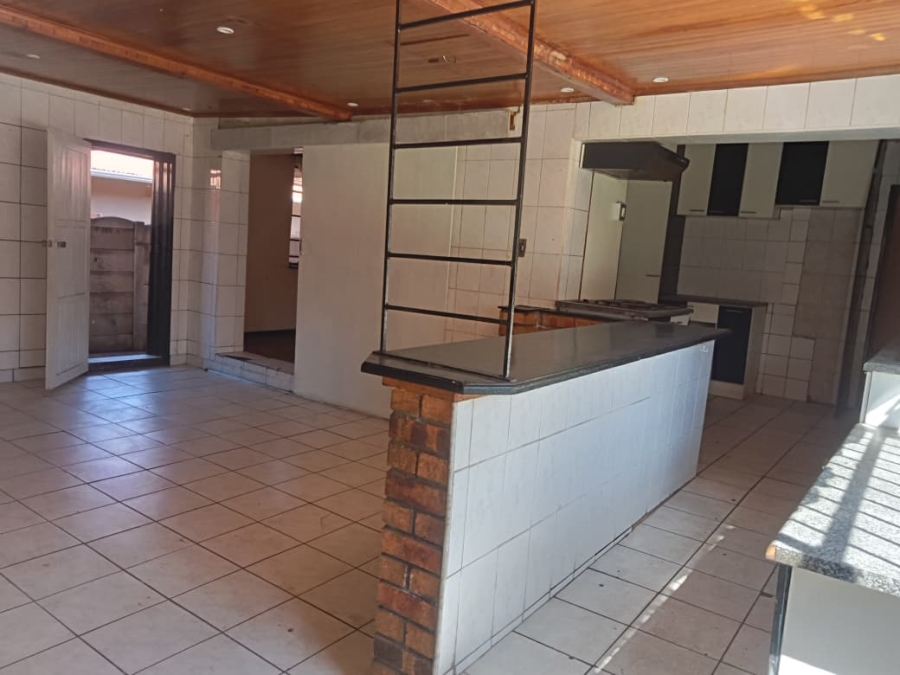 3 Bedroom Property for Sale in Homestead Gauteng