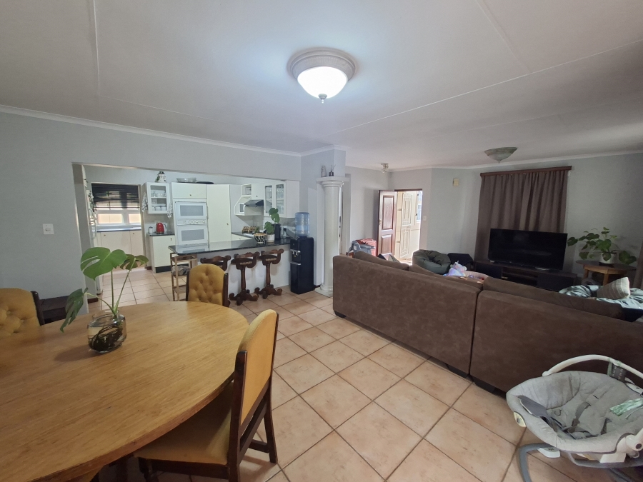 3 Bedroom Property for Sale in Die Wilgers Gauteng