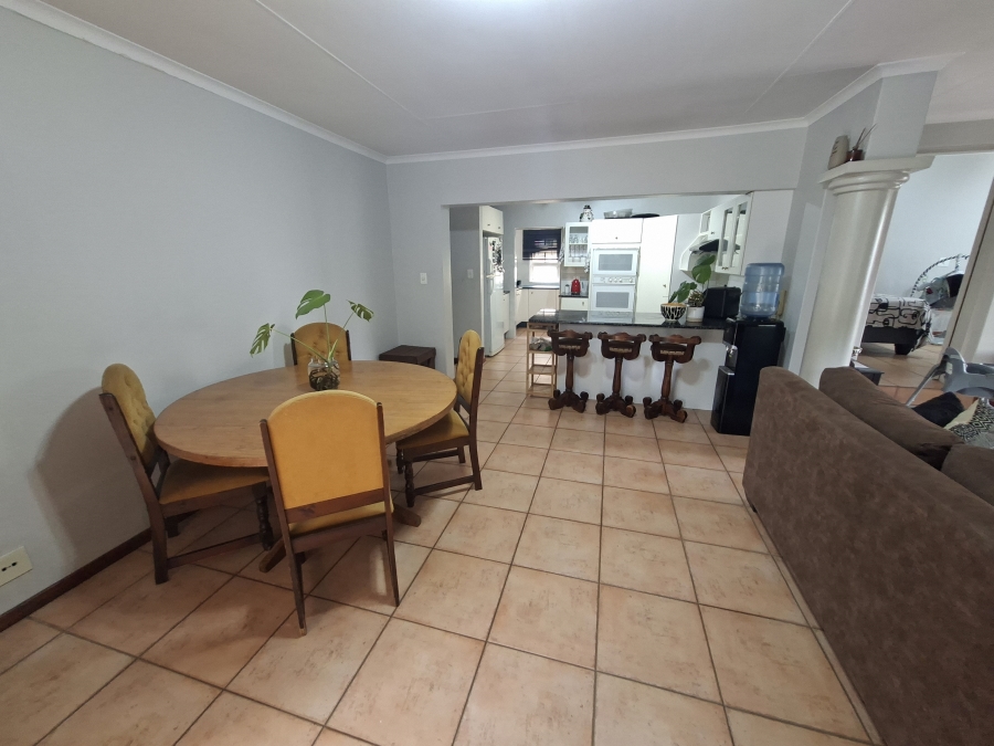3 Bedroom Property for Sale in Die Wilgers Gauteng