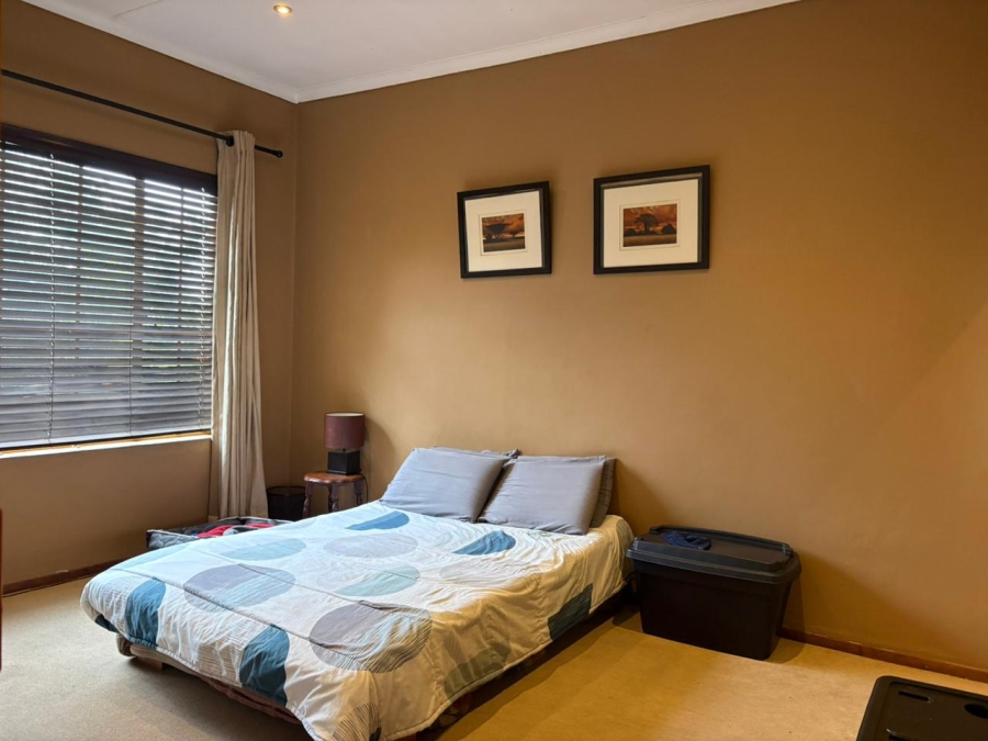 3 Bedroom Property for Sale in Radiokop Gauteng
