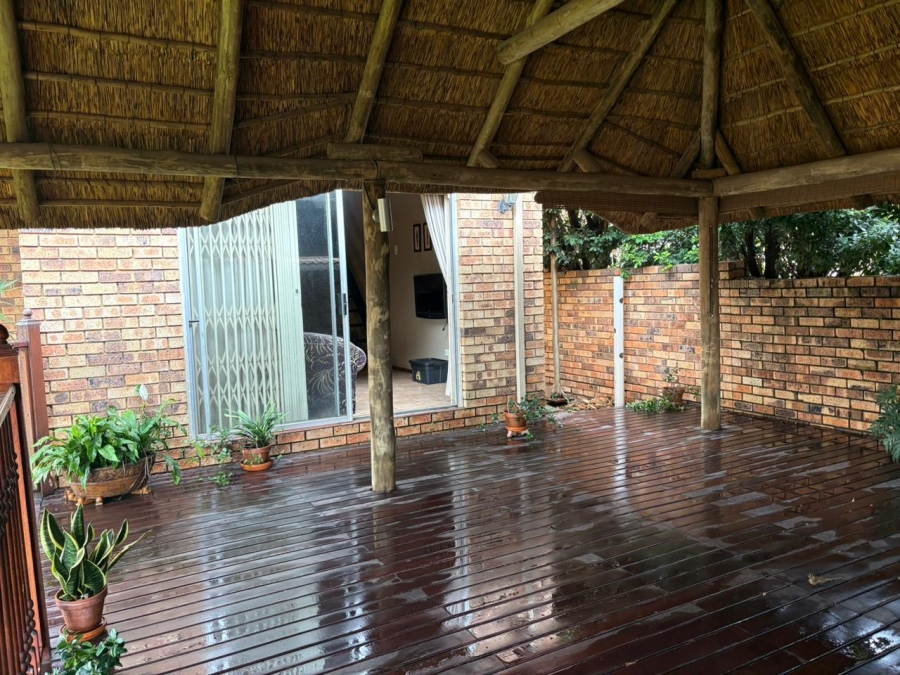 3 Bedroom Property for Sale in Radiokop Gauteng