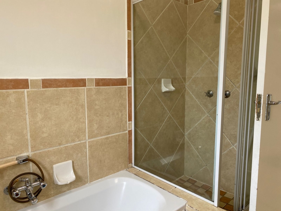 3 Bedroom Property for Sale in Illiondale Gauteng