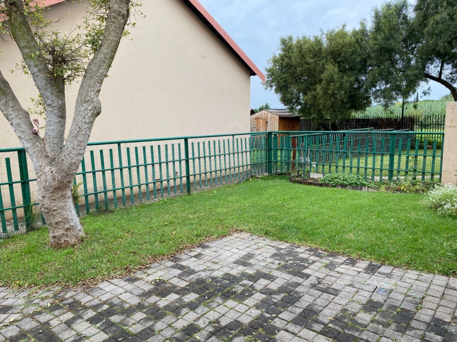 3 Bedroom Property for Sale in Illiondale Gauteng