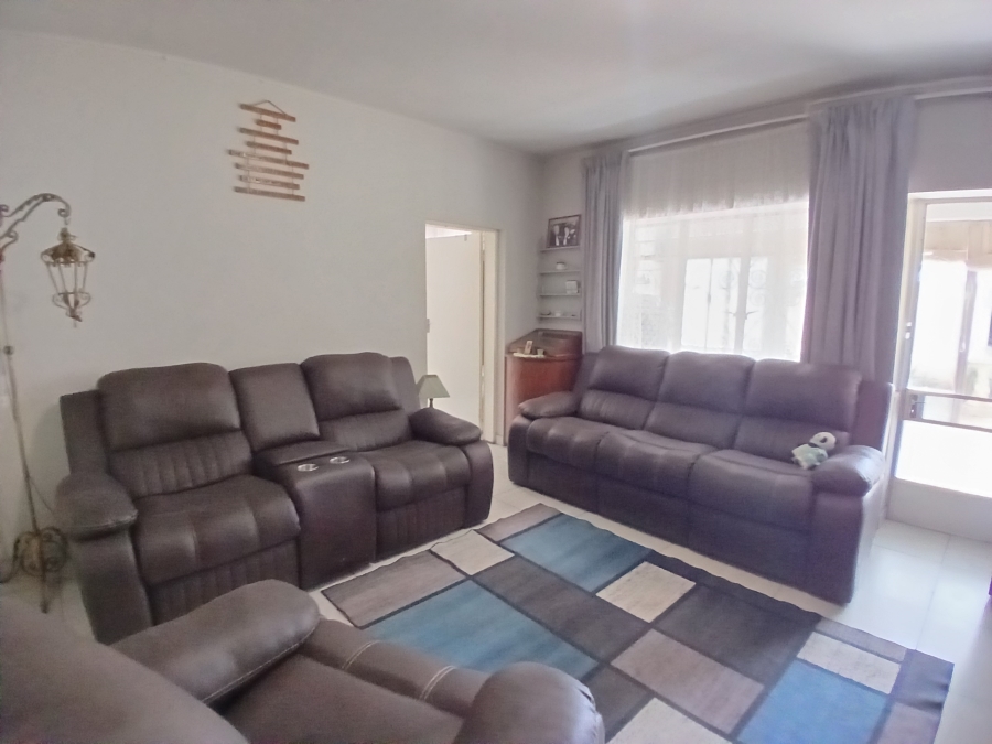 3 Bedroom Property for Sale in Lambton Gauteng